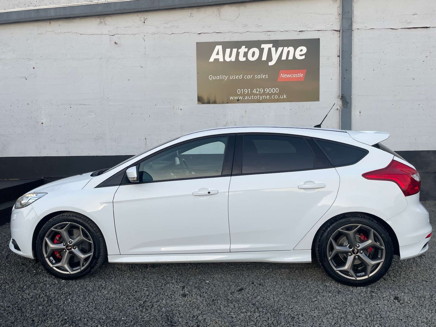 Used Ford Focus 2013 for sale - 76542266: Photo 5