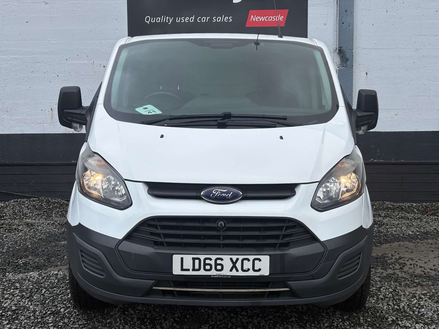 Used Ford Transit Custom 2016 for sale - 77544984: Photo 2