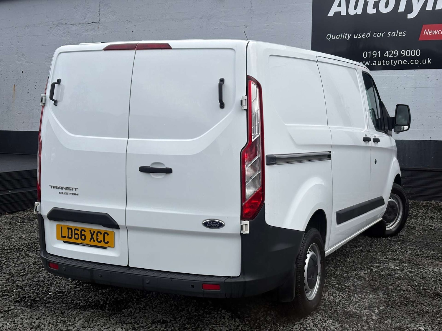 Used Ford Transit Custom 2016 for sale - 77544984: Photo 4