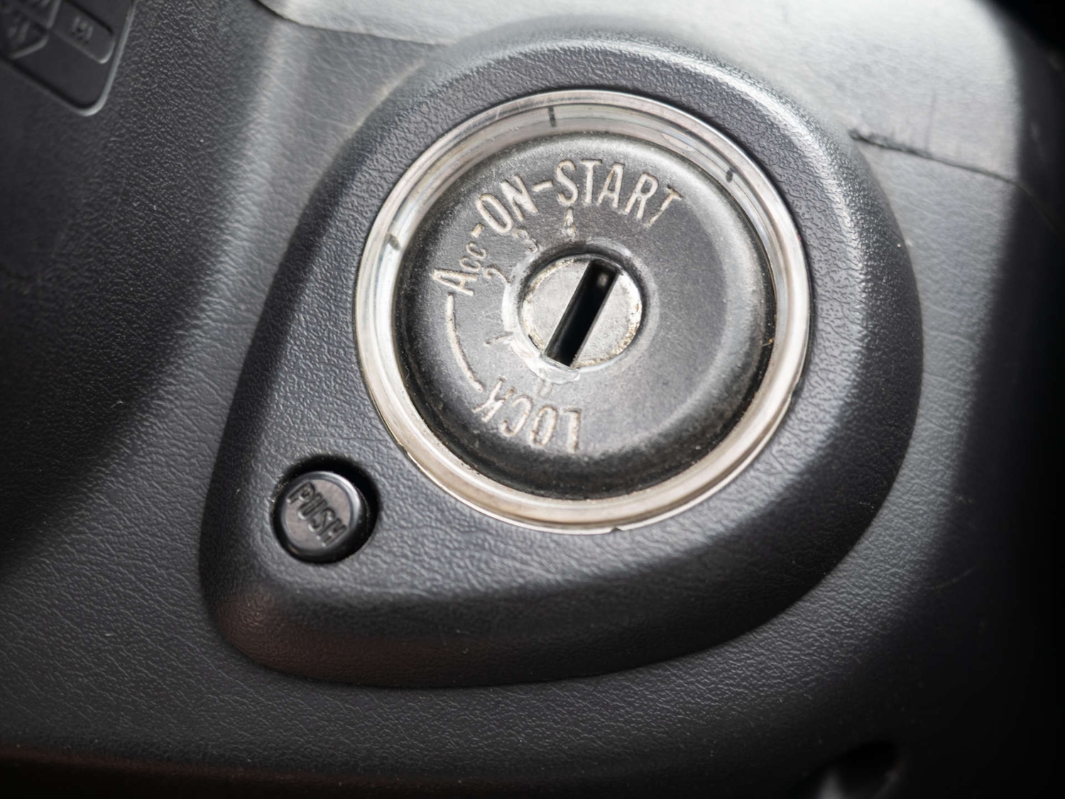 Used Nissan Skyline 2005 for sale - 76601617: Photo 50