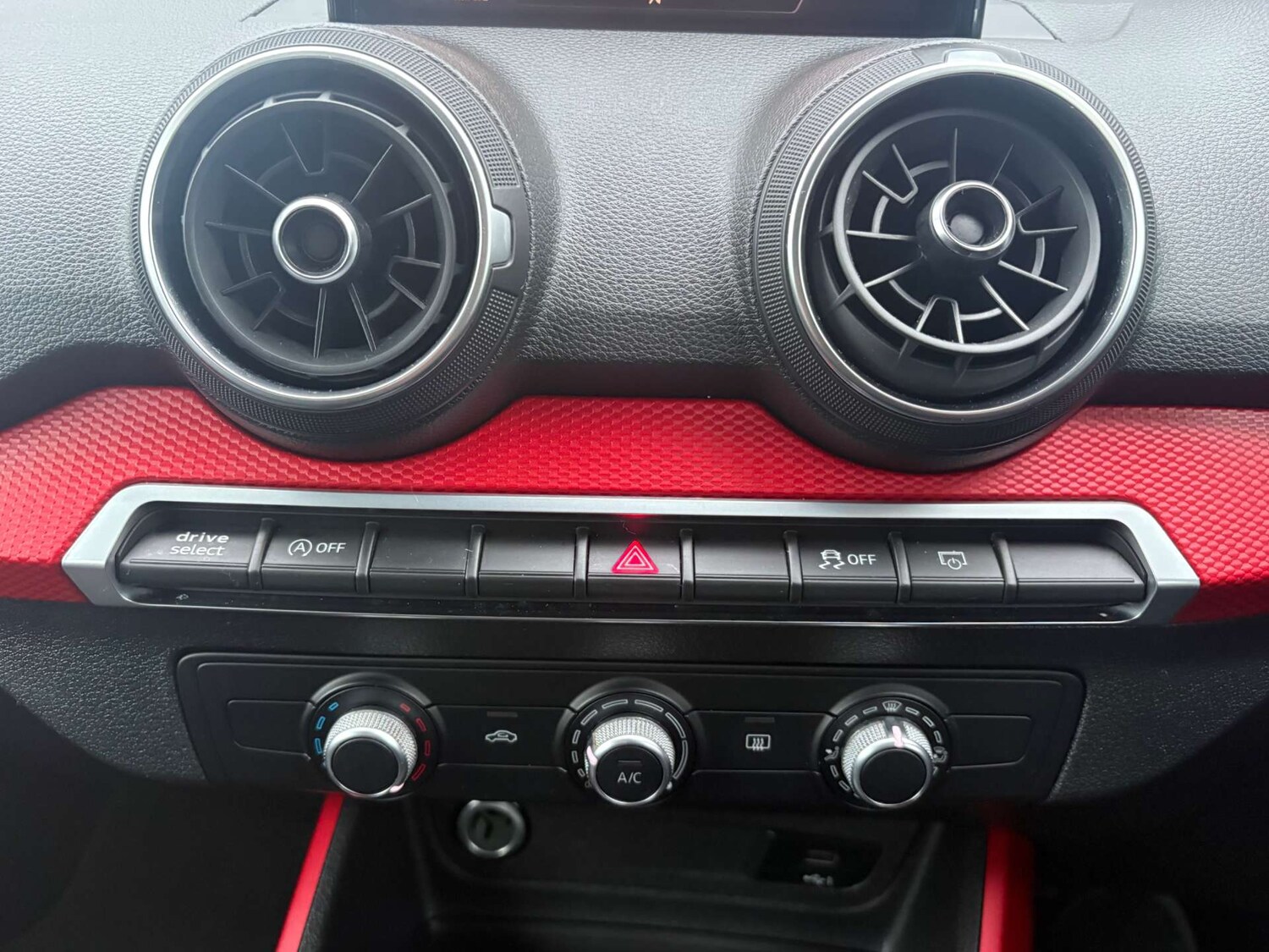 Used Audi Q2 2020 for sale - 77437566: Photo 18