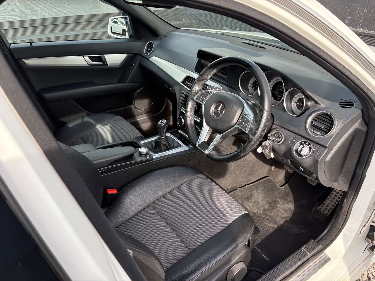 Used Mercedes-Benz C Class 2013 for sale - 76601551: Photo 15