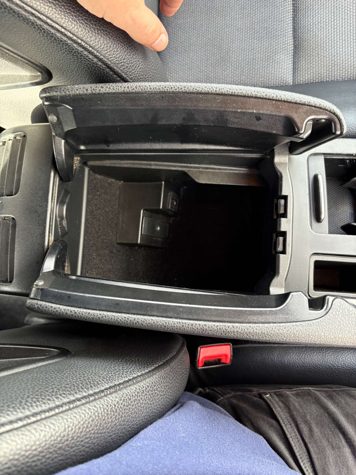 Used Mercedes-Benz C Class 2013 for sale - 76601551: Photo 23