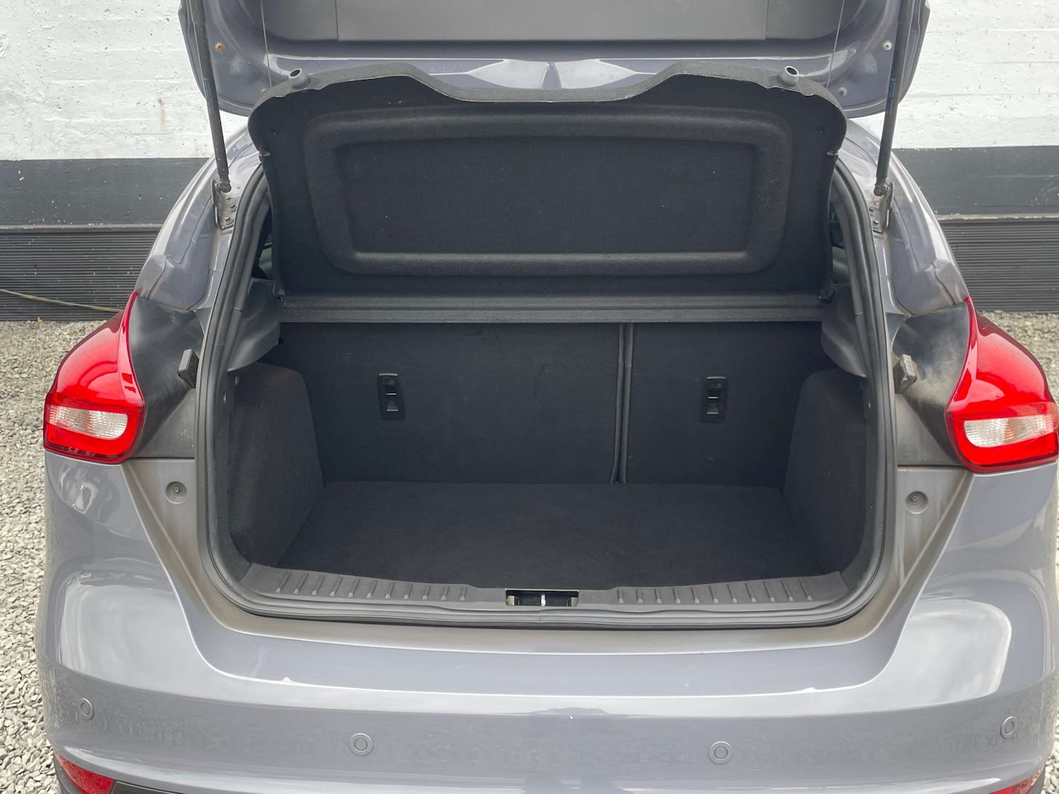 Used Ford Focus 2017 for sale - 78083421: Photo 12