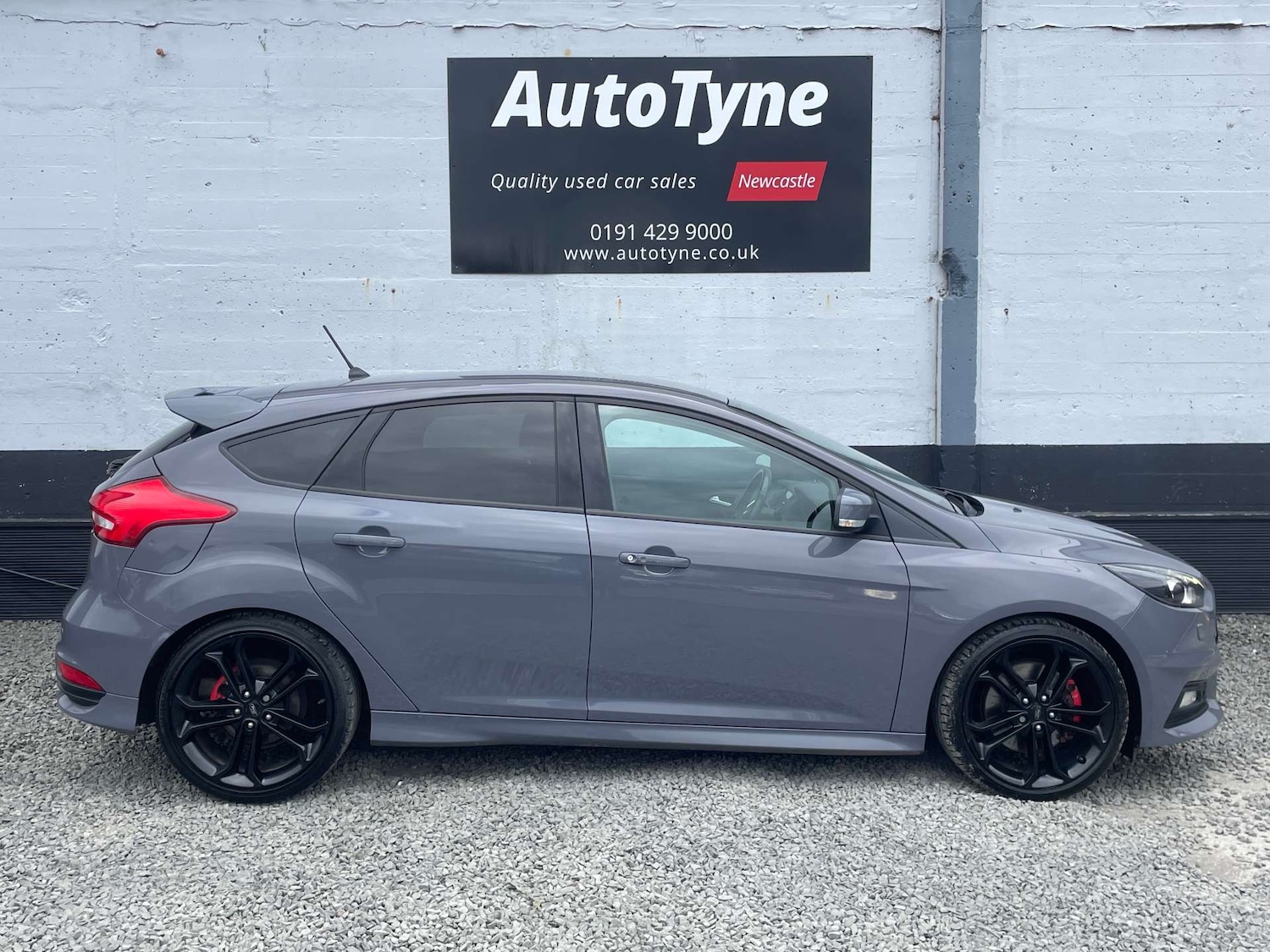 Used Ford Focus 2017 for sale - 78083421: Photo 5