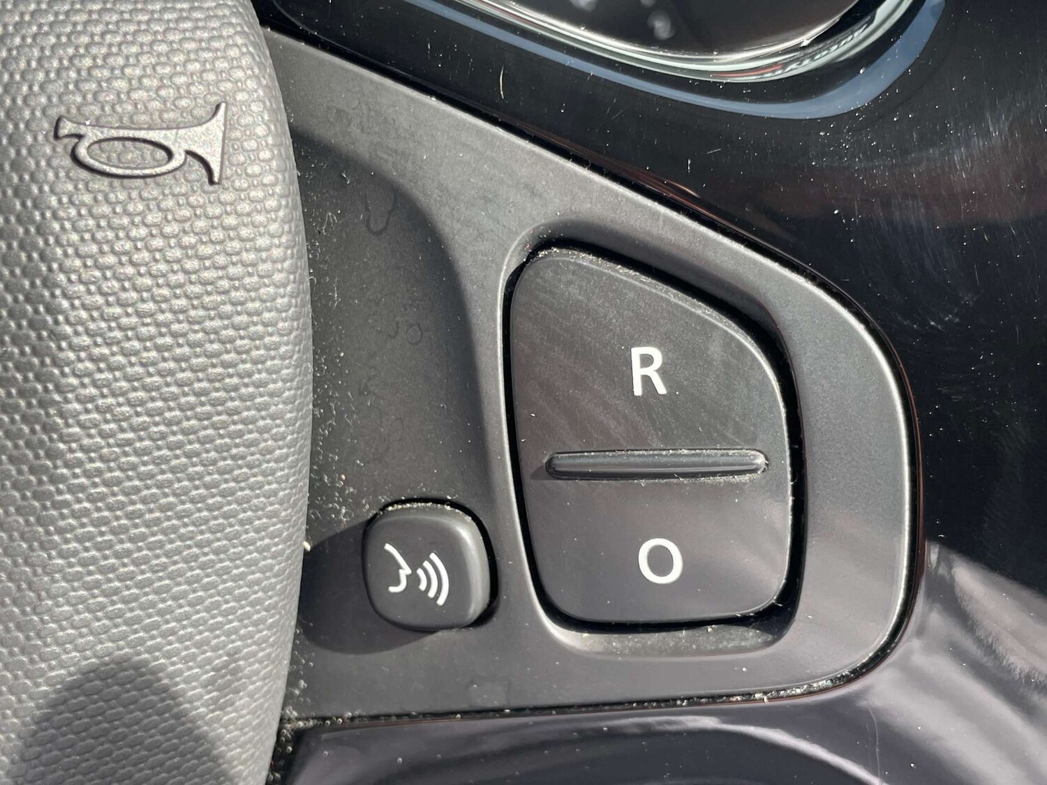 Used Renault Captur 2016 for sale - 77931930: Photo 15