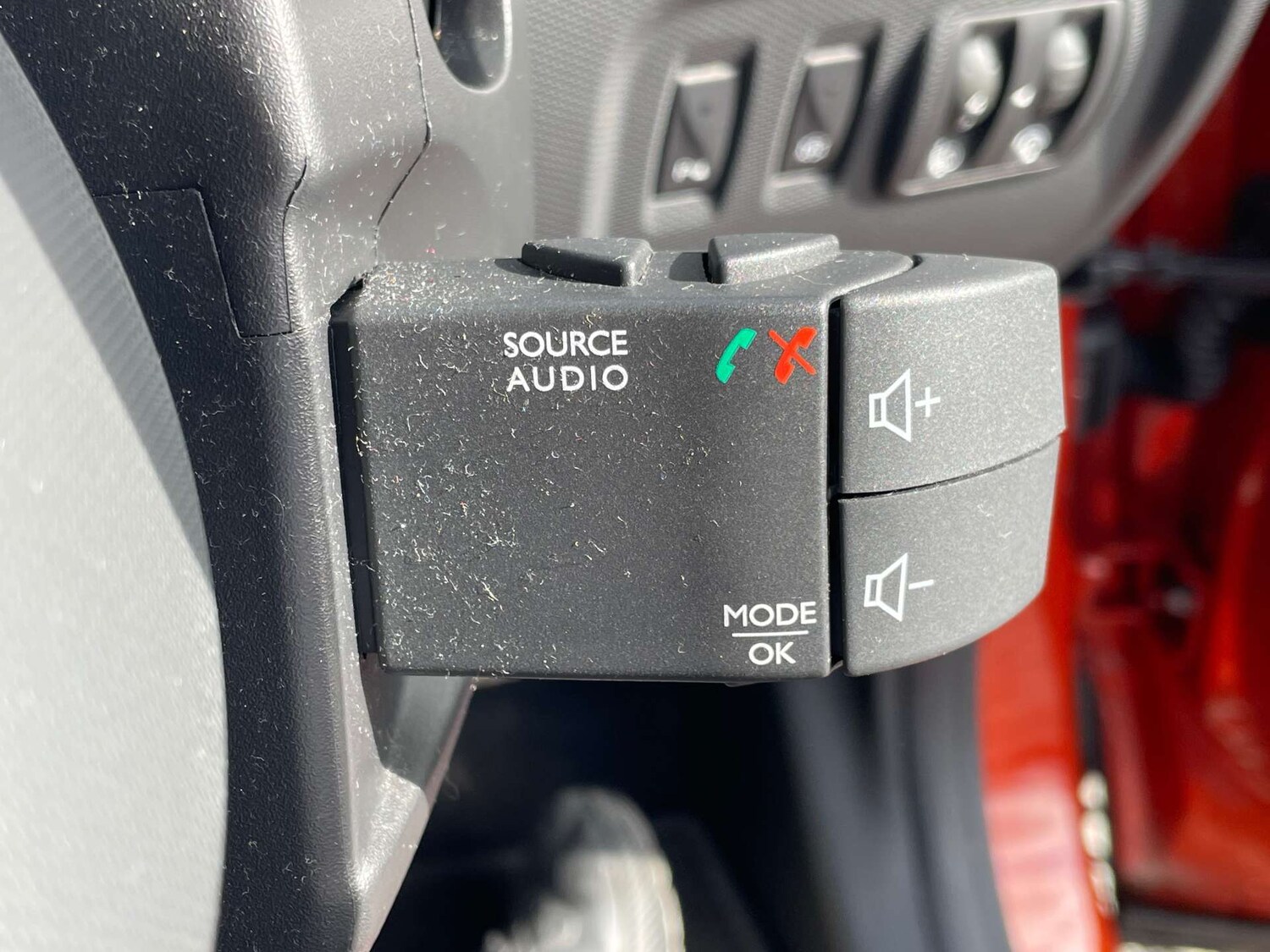 Used Renault Captur 2016 for sale - 77931930: Photo 19