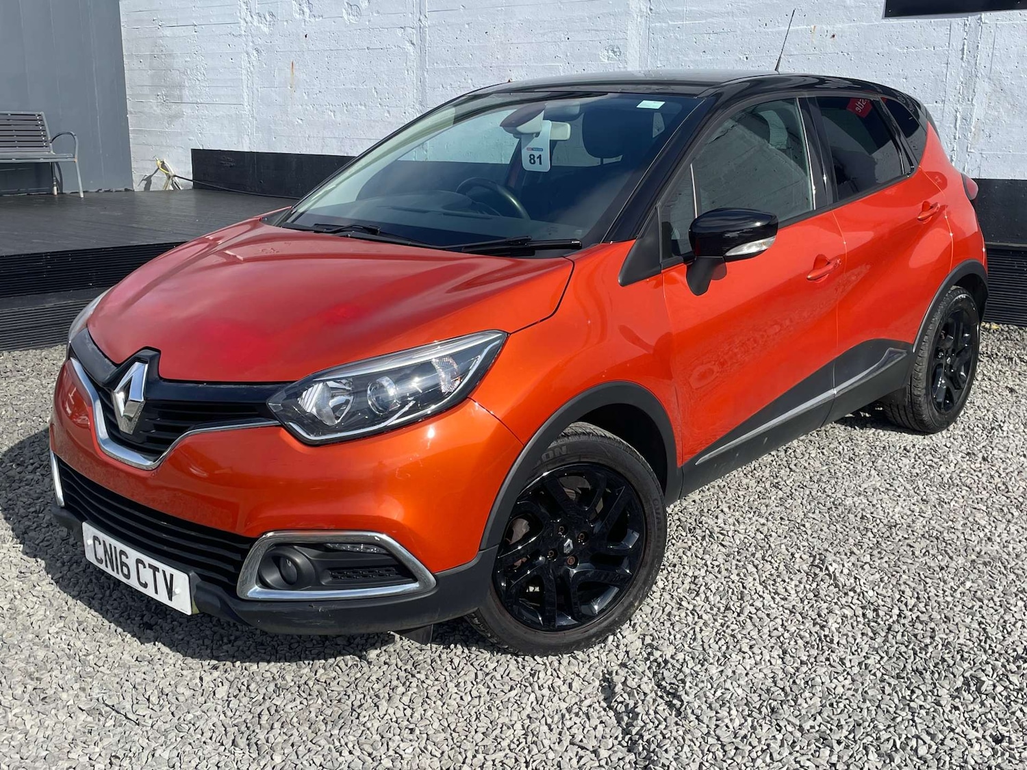 Used Renault Captur 2016 for sale - 77931930: Photo 3