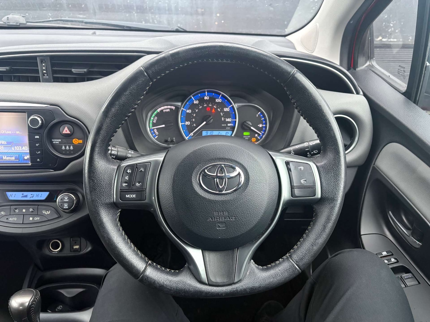 Used Toyota Yaris 2015 for sale - 77542689: Photo 14