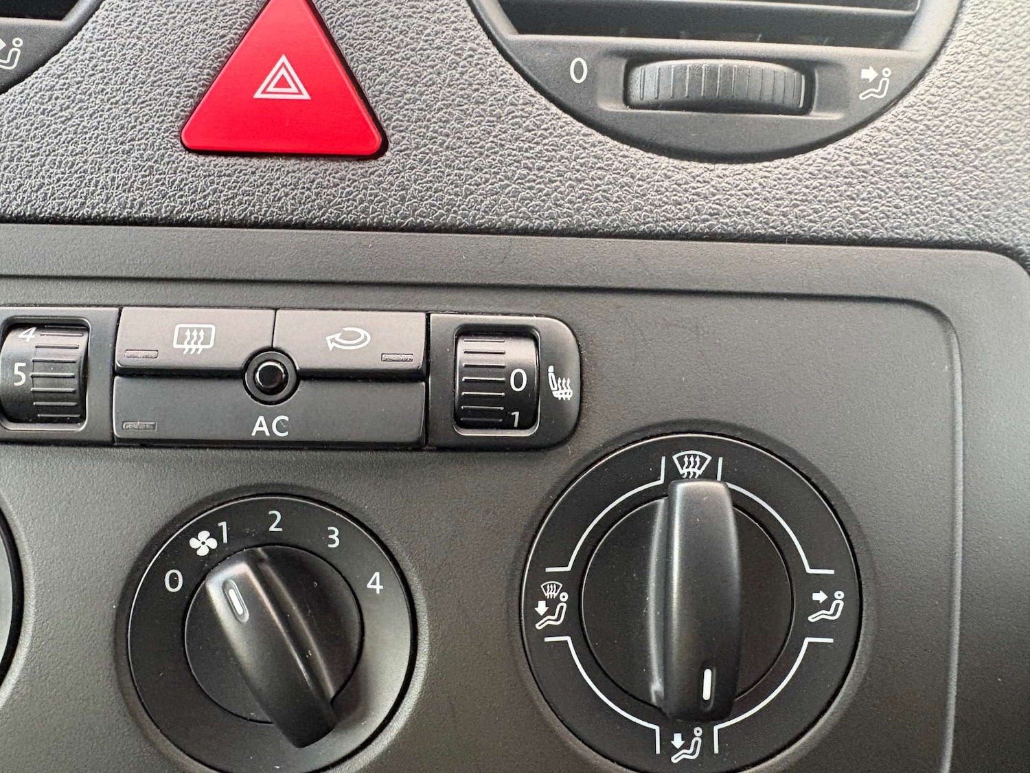 Used Volkswagen Caddy 2009 for sale - 77676584: Photo 16