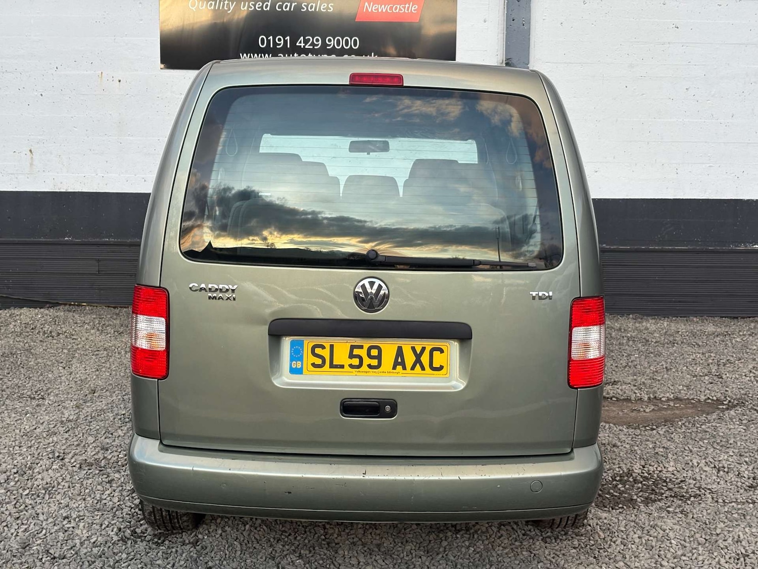 Used Volkswagen Caddy 2009 for sale - 77676584: Photo 5