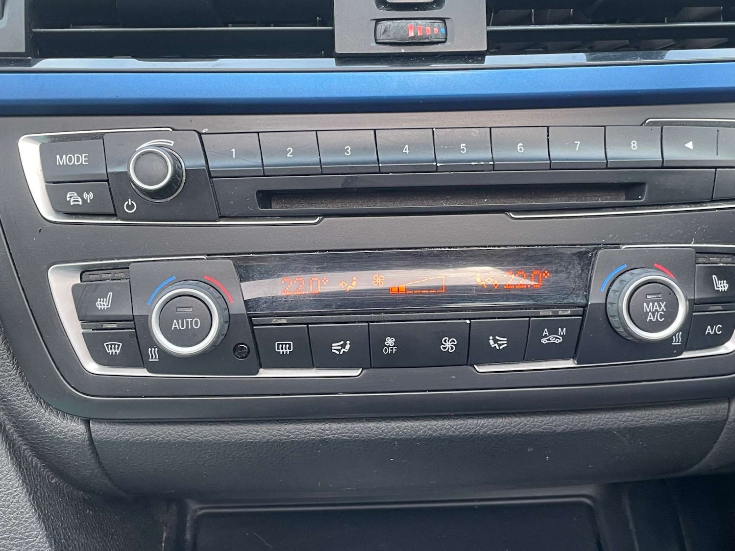 Used BMW 3 Series 2014 for sale - 76539495: Photo 32