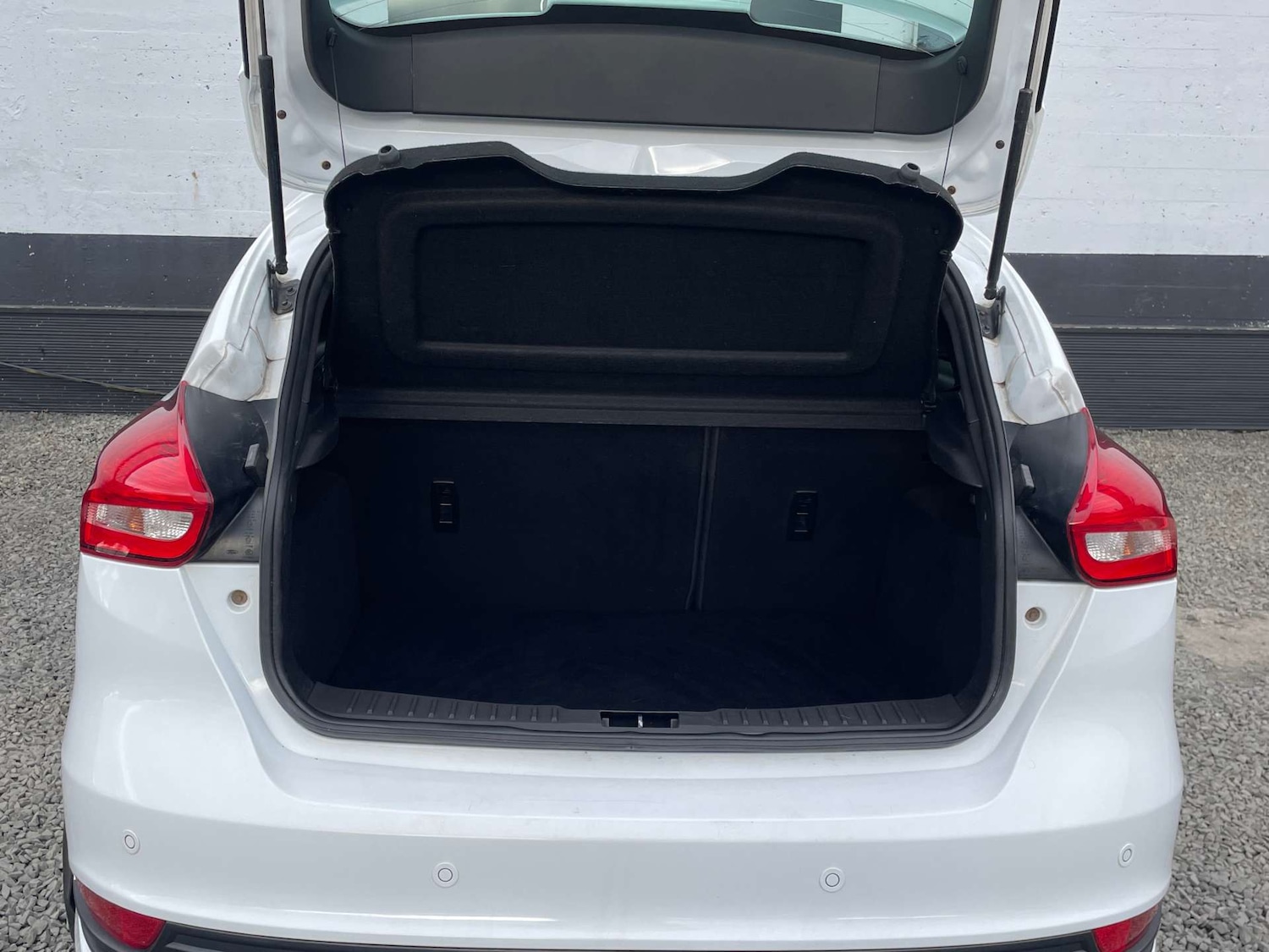 Used Ford Focus 2015 for sale - 77734934: Photo 12