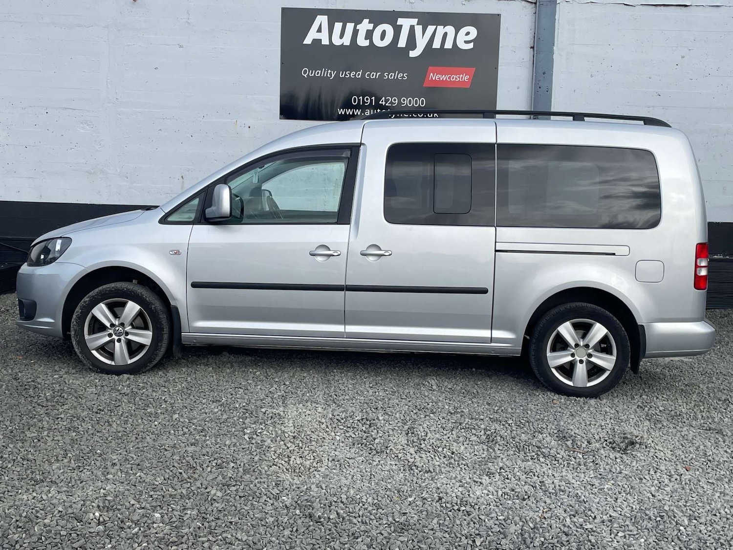 Used Volkswagen Caddy Maxi Life 2015 for sale - 76171651: Photo 5