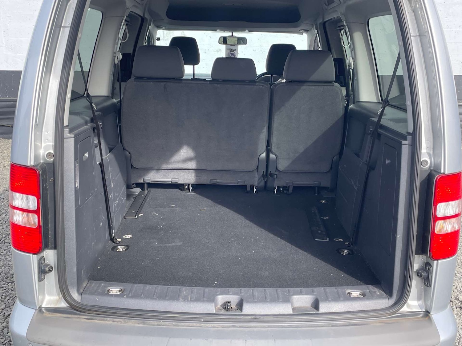 Used Volkswagen Caddy Maxi Life 2015 for sale - 76171651: Photo 9