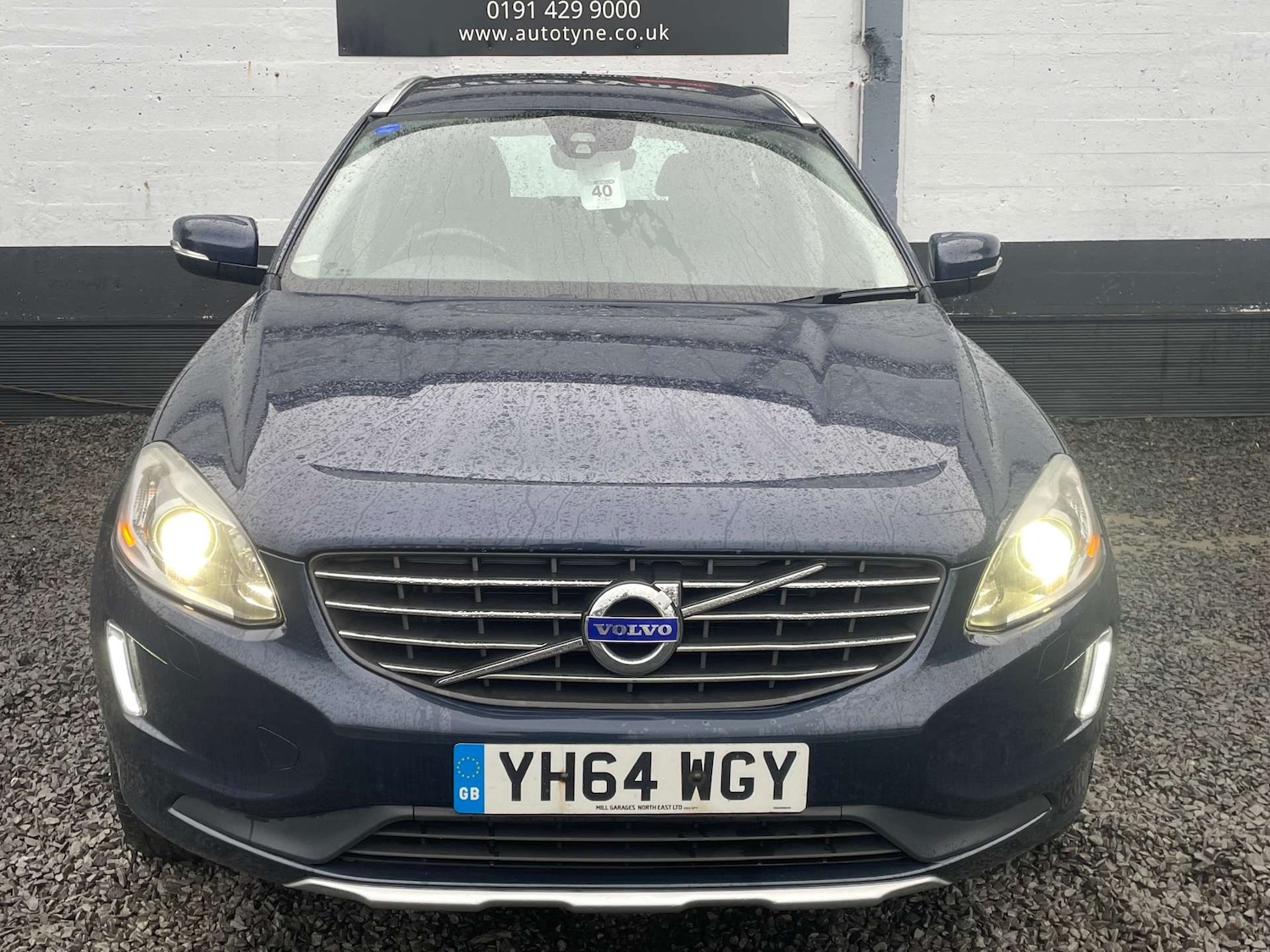 Used Volvo XC60 2014 for sale - 77975422: Photo 2