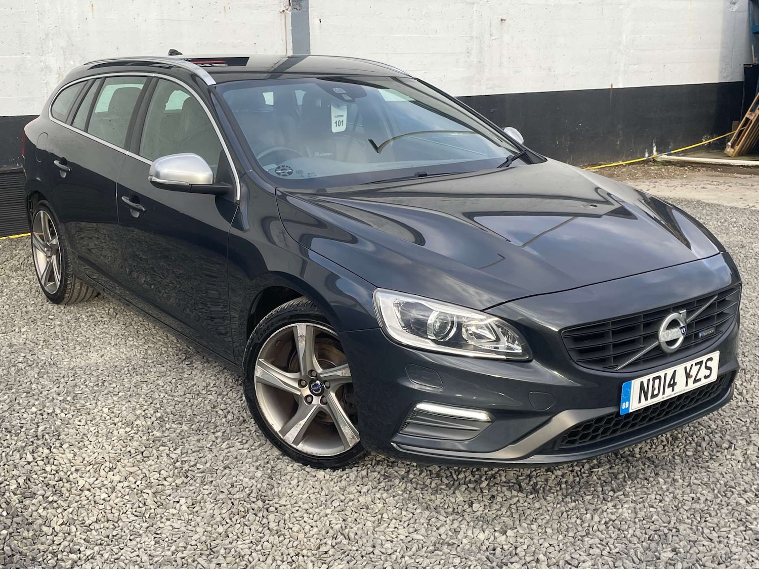 Used Volvo V60 2014 for sale - 78084985: Photo 1