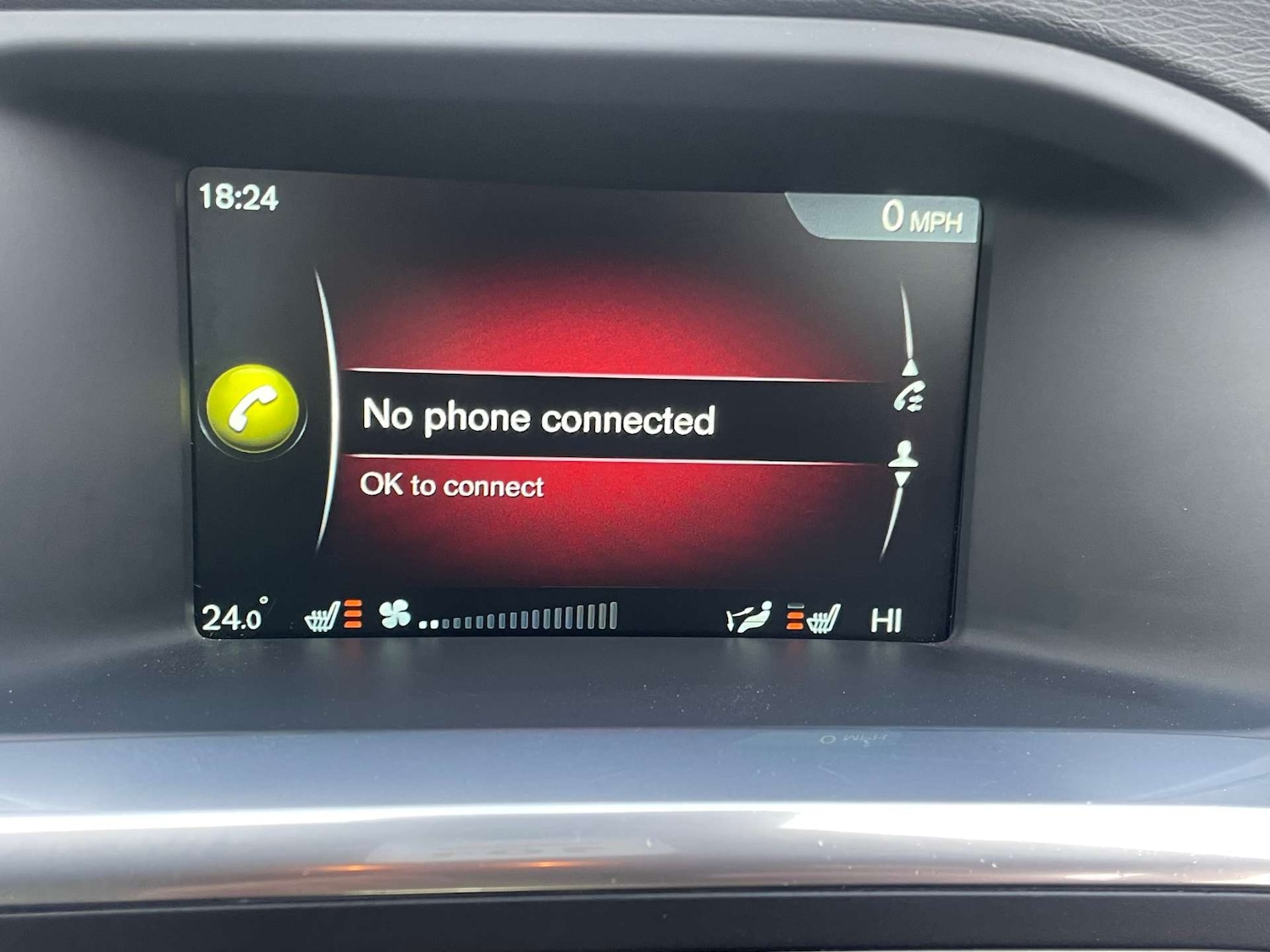 Used Volvo V60 2014 for sale - 78084985: Photo 13