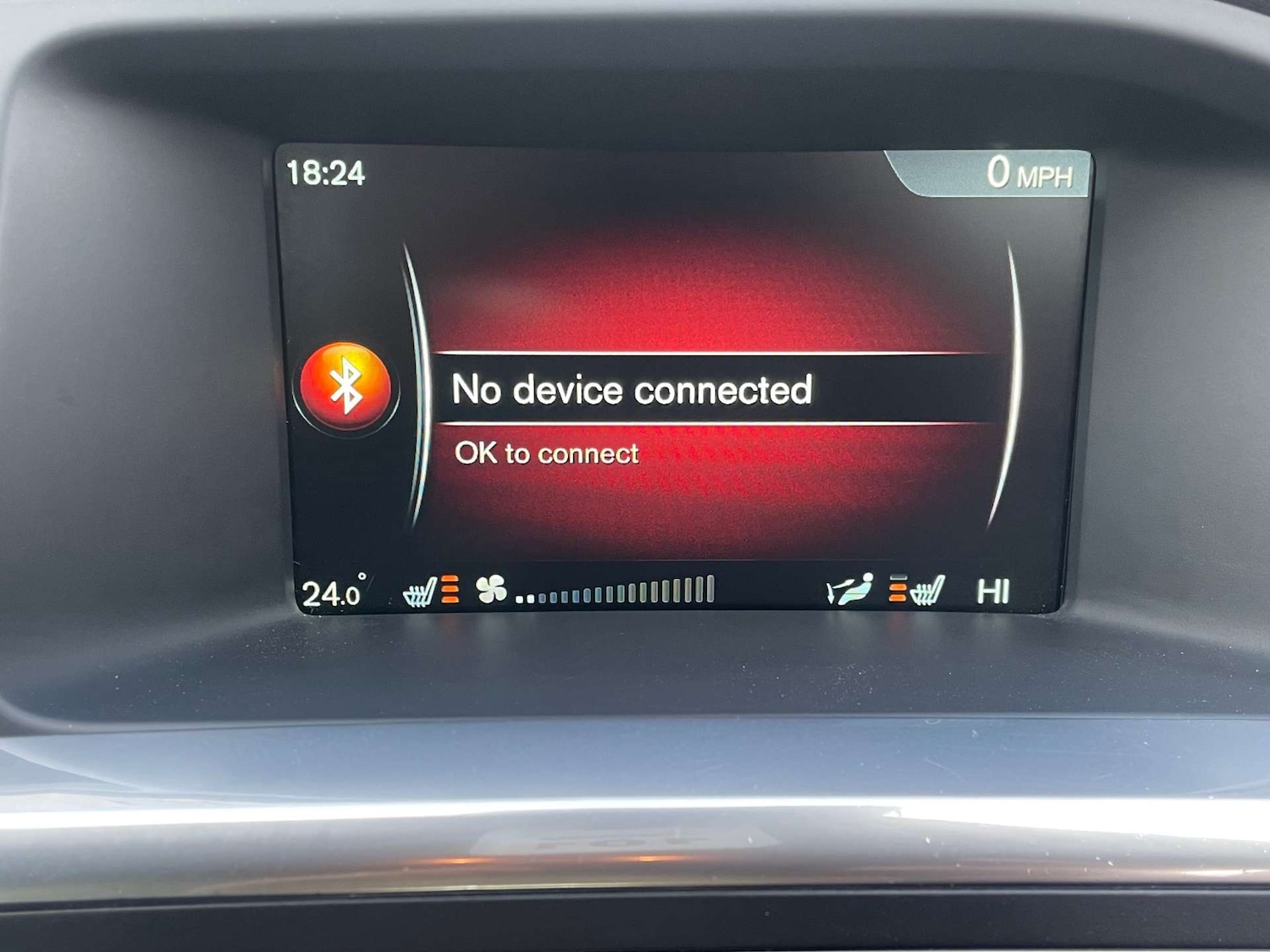 Used Volvo V60 2014 for sale - 78084985: Photo 16