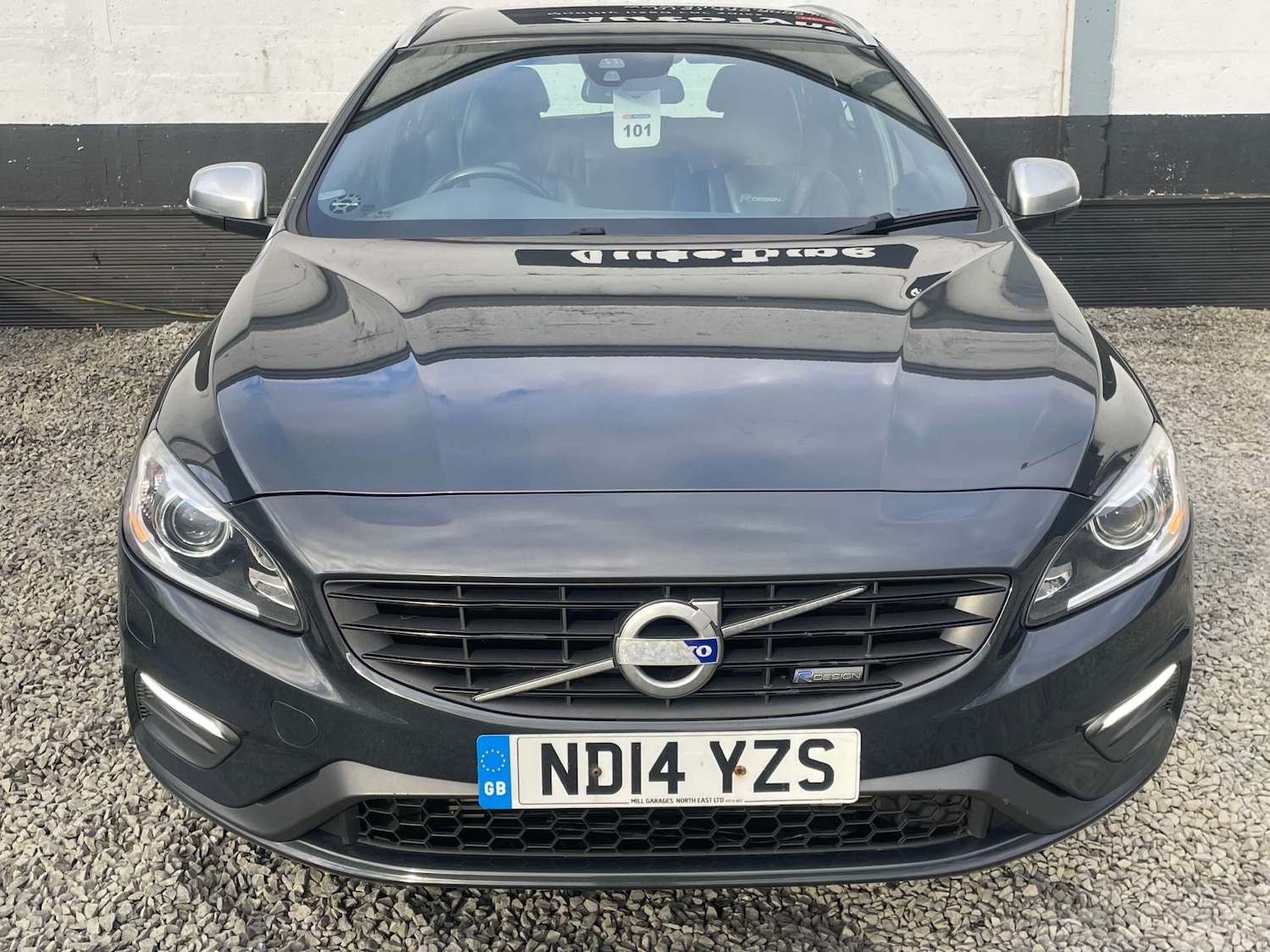 Used Volvo V60 2014 for sale - 78084985: Photo 2