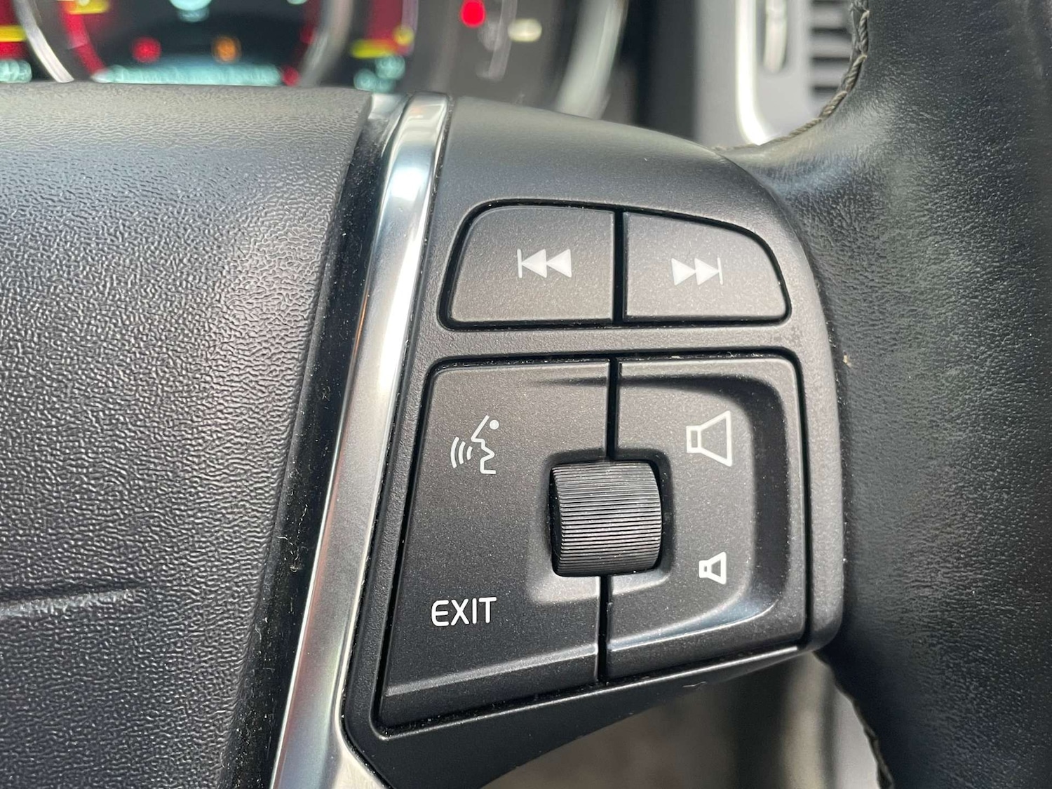 Used Volvo V60 2014 for sale - 78084985: Photo 24