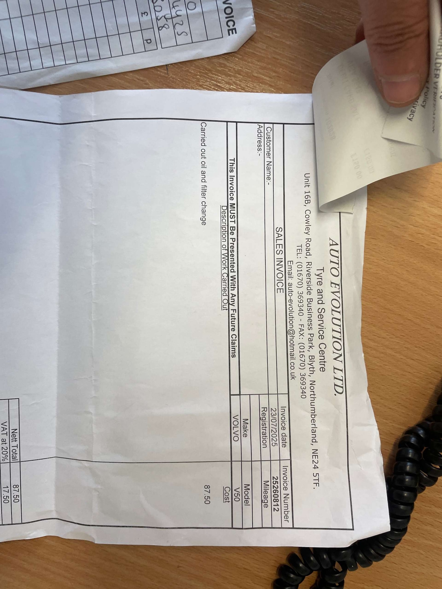 Used Volvo V60 2014 for sale - 78084985: Photo 26