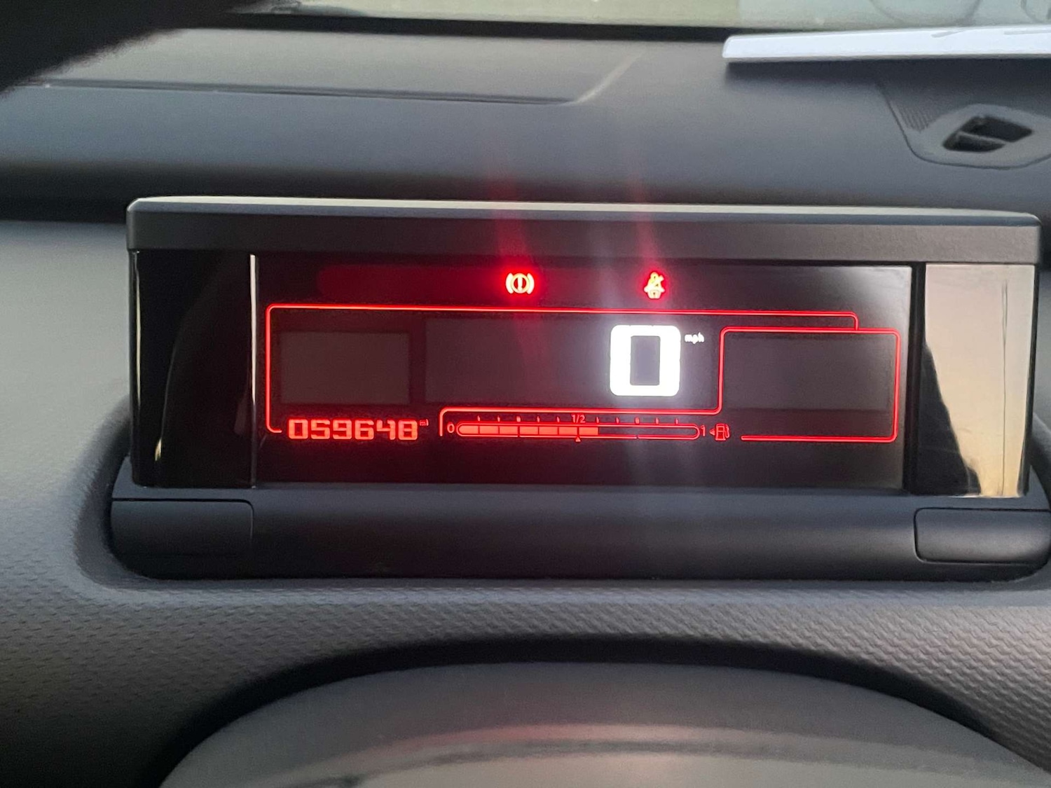 Used Citroen C4 Cactus 2016 for sale - 76449815: Photo 16