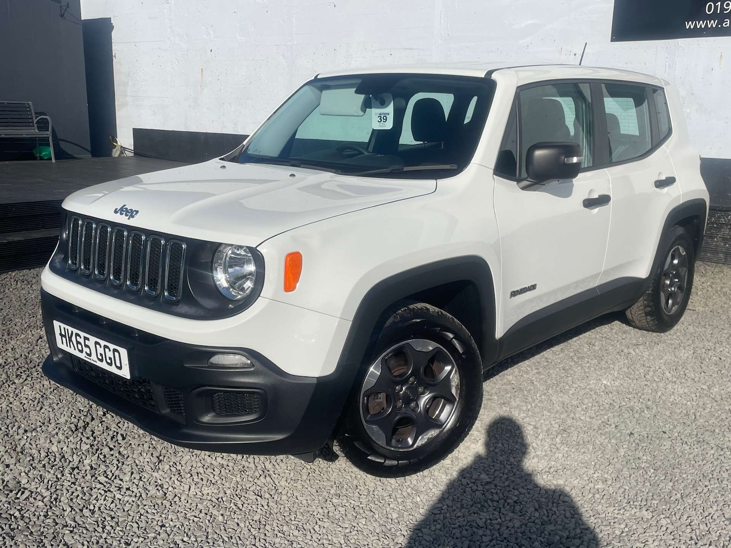 Used Jeep Renegade 2015 for sale - 77734936: Photo 3
