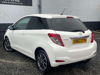 Used Toyota Yaris 2012 for sale - 77438681: Photo