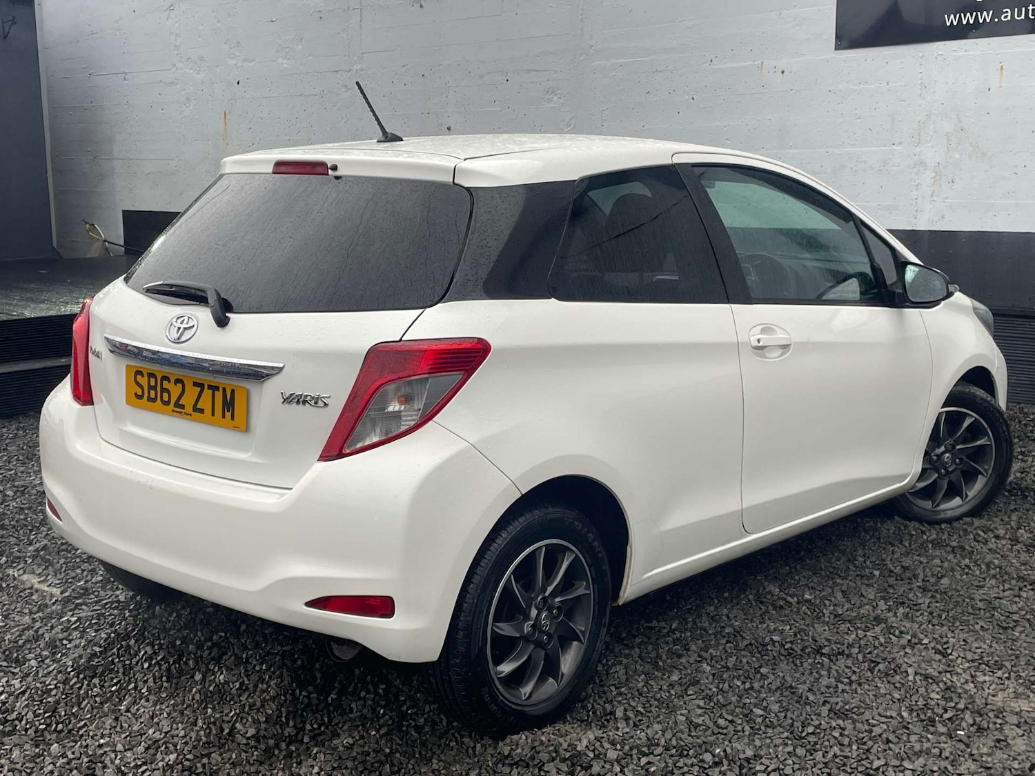 Used Toyota Yaris 2012 for sale - 77438681: Photo 5