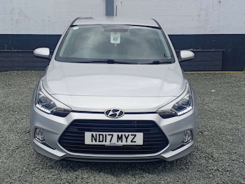 Used Hyundai i20 2017 for sale - 76601957: Photo