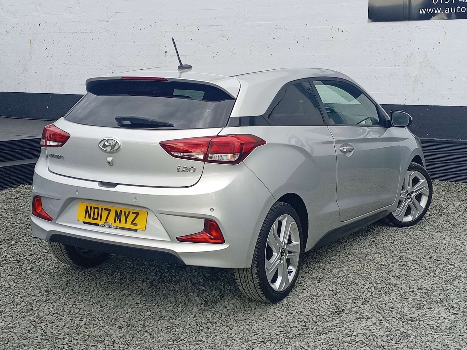 Used Hyundai i20 2017 for sale - 76601957: Photo 5