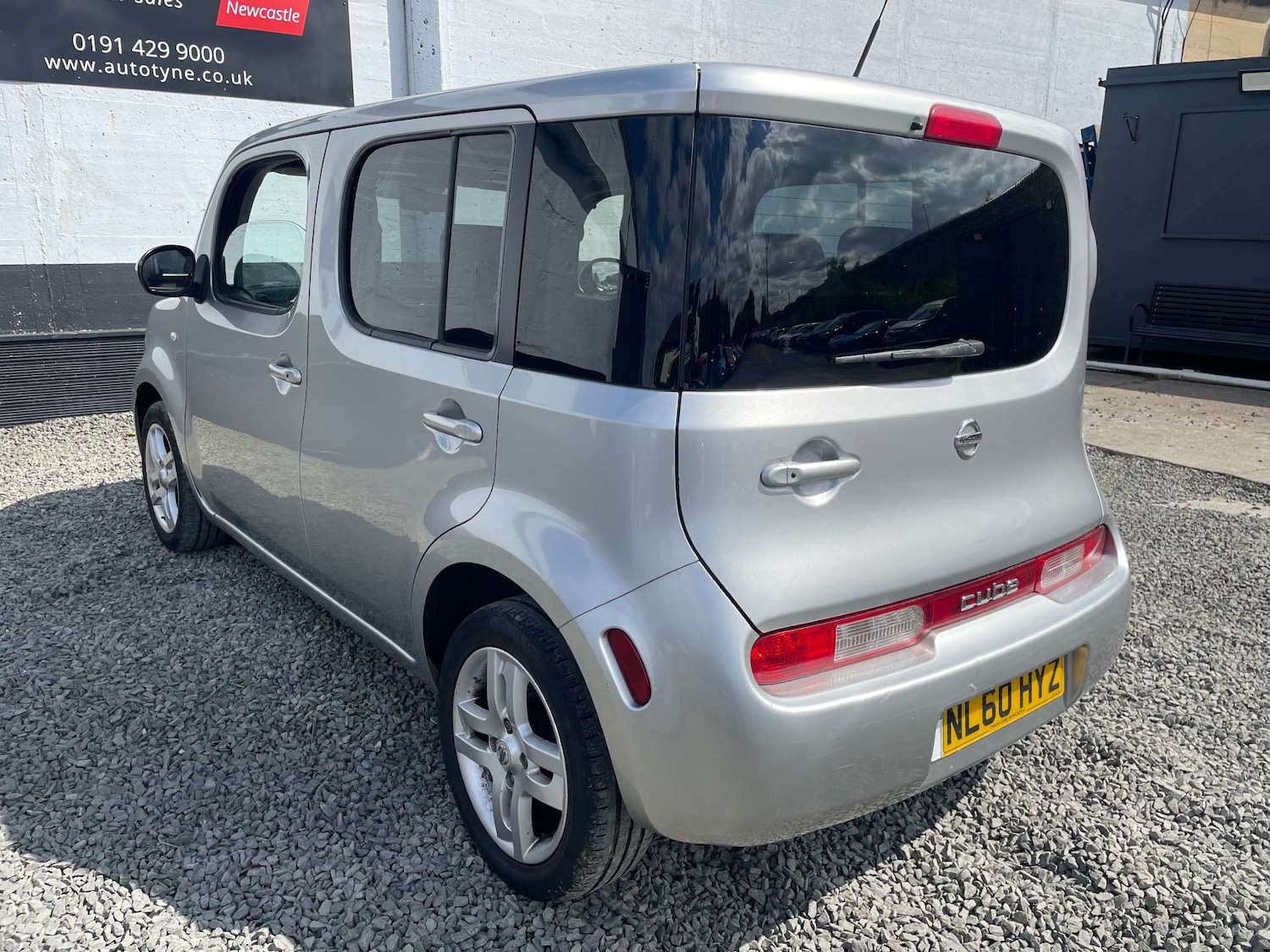 Used Nissan Cube 2010 for sale - 76602112: Photo 5