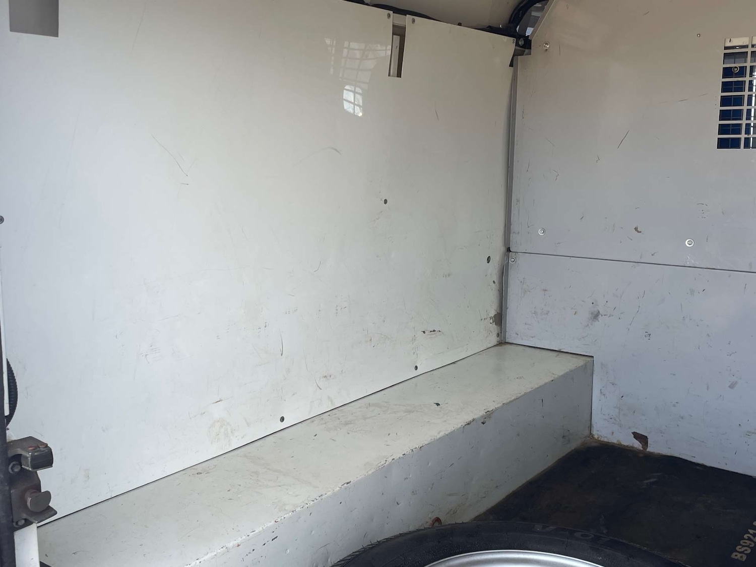 Used Land Rover Defender 2008 for sale - 78026388: Photo 13