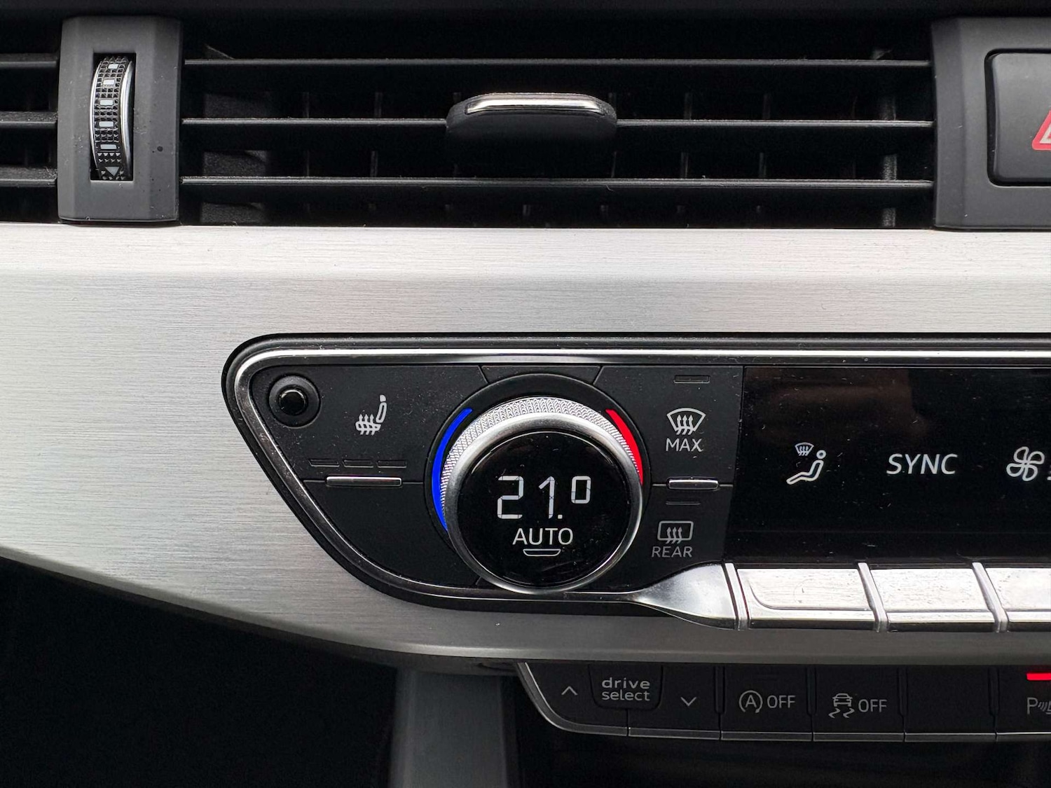 Used Audi A4 2017 for sale - 77775422: Photo 18