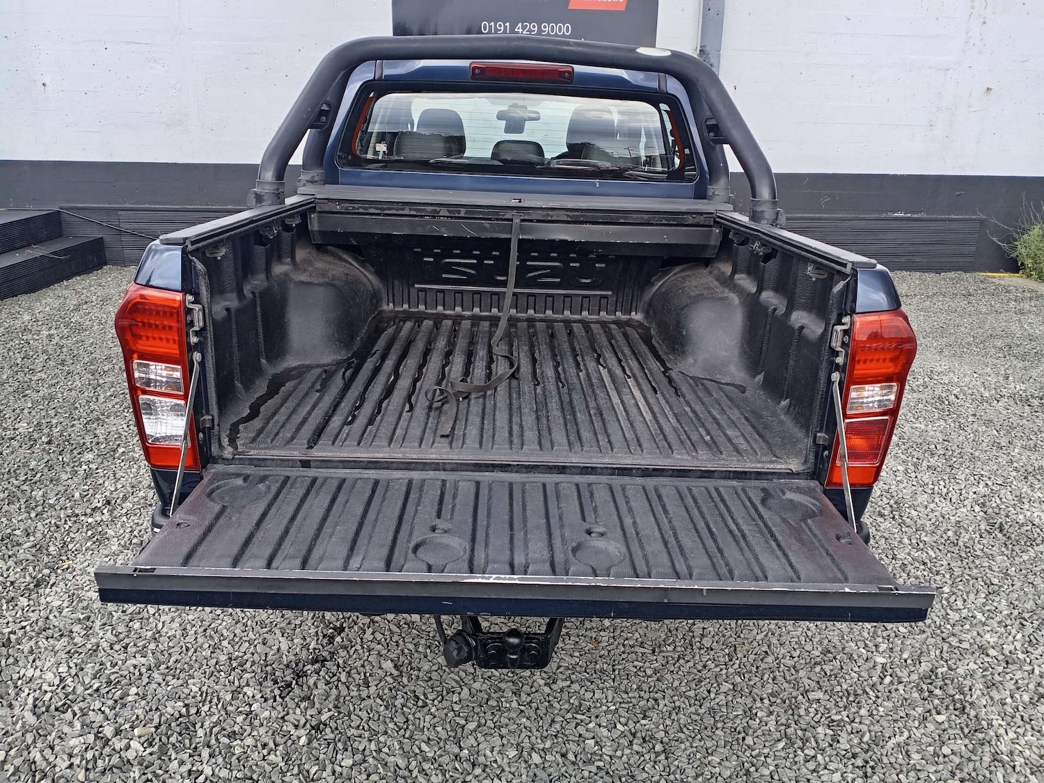 Used Isuzu D-Max 2015 for sale - 77638754: Photo 10