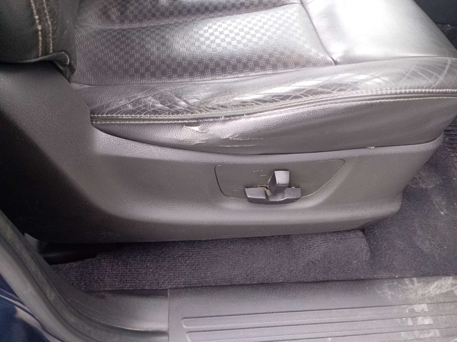 Used Isuzu D-Max 2015 for sale - 77638754: Photo 13