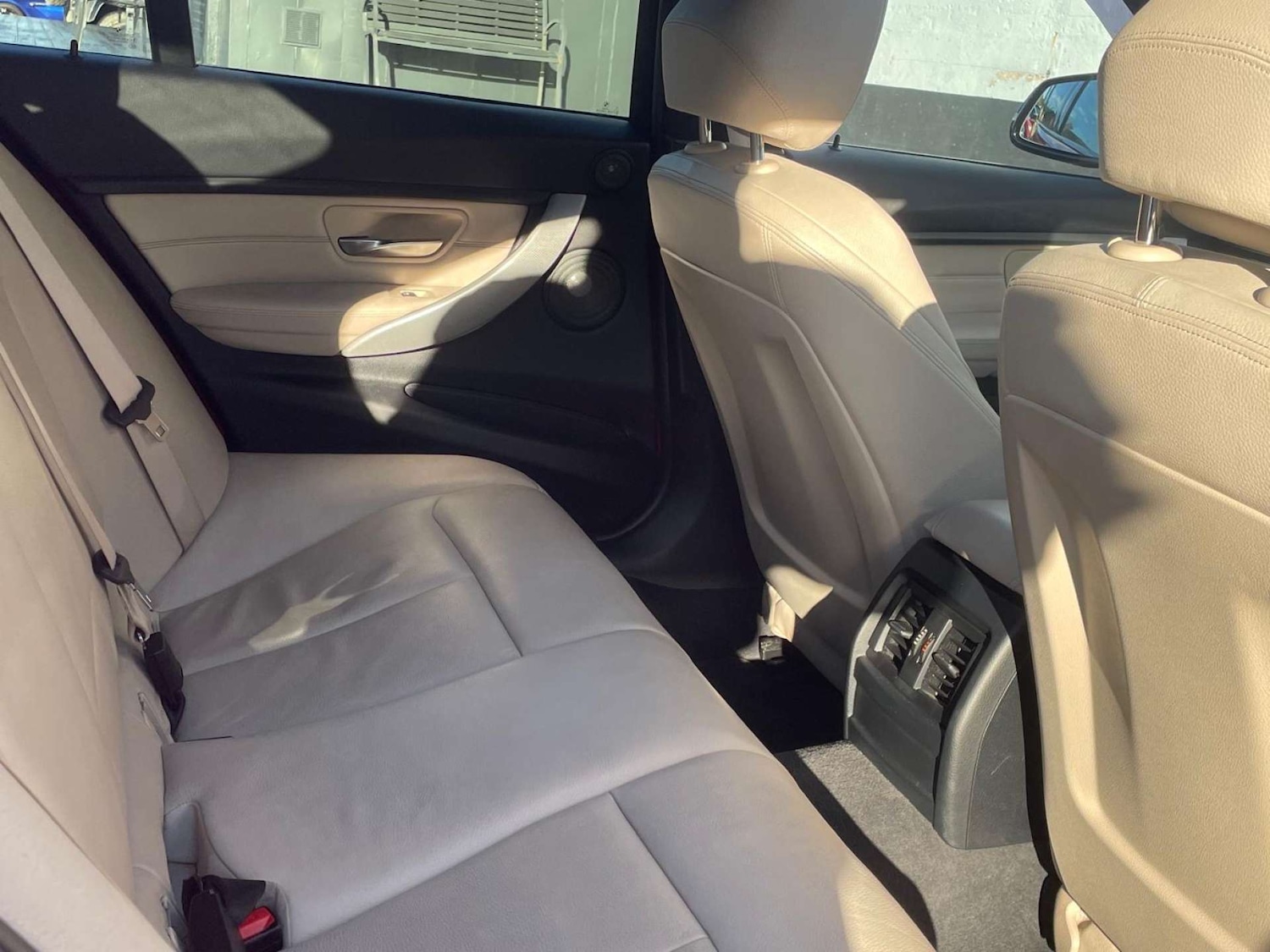 Used BMW 3 Series 2015 for sale - 76650423: Photo 17