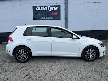 Used Volkswagen Golf 2018 for sale - 78835739: Photo