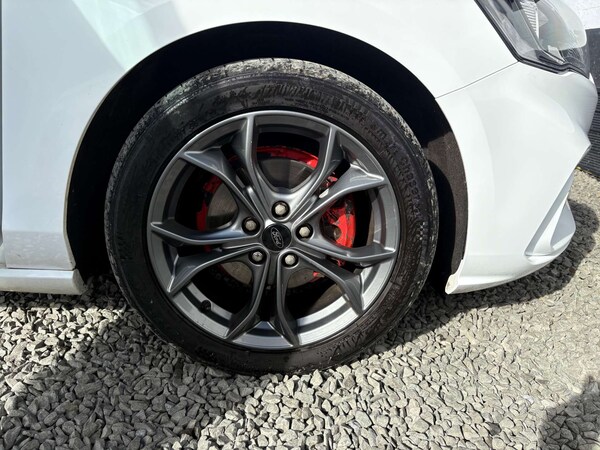Used Ford Focus 2019 for sale - 76182680: Photo 9