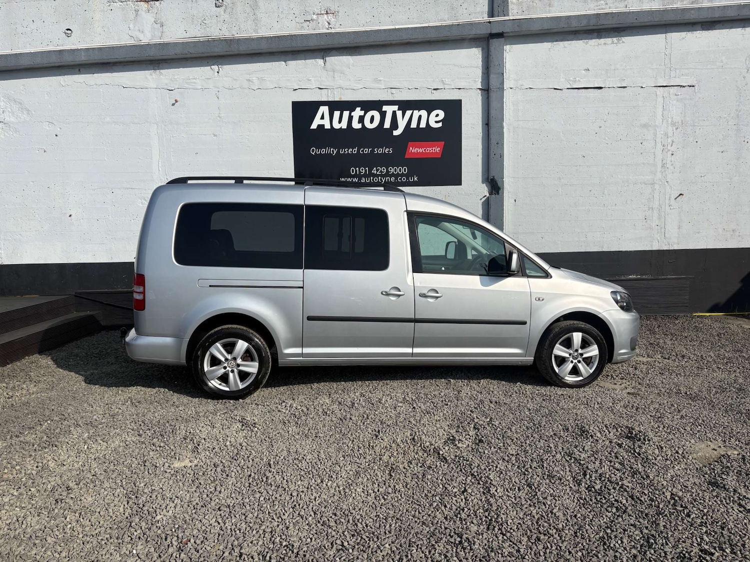 Used Volkswagen Caddy Maxi Life 2013 for sale - 77762301: Photo 7