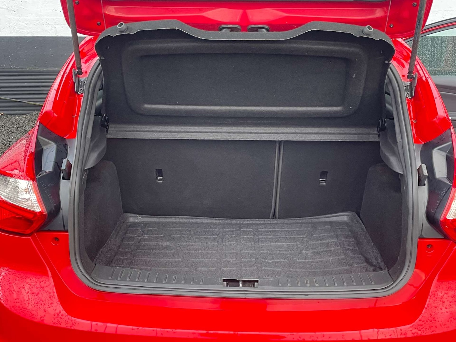 Used Ford Focus 2012 for sale - 77070818: Photo 12