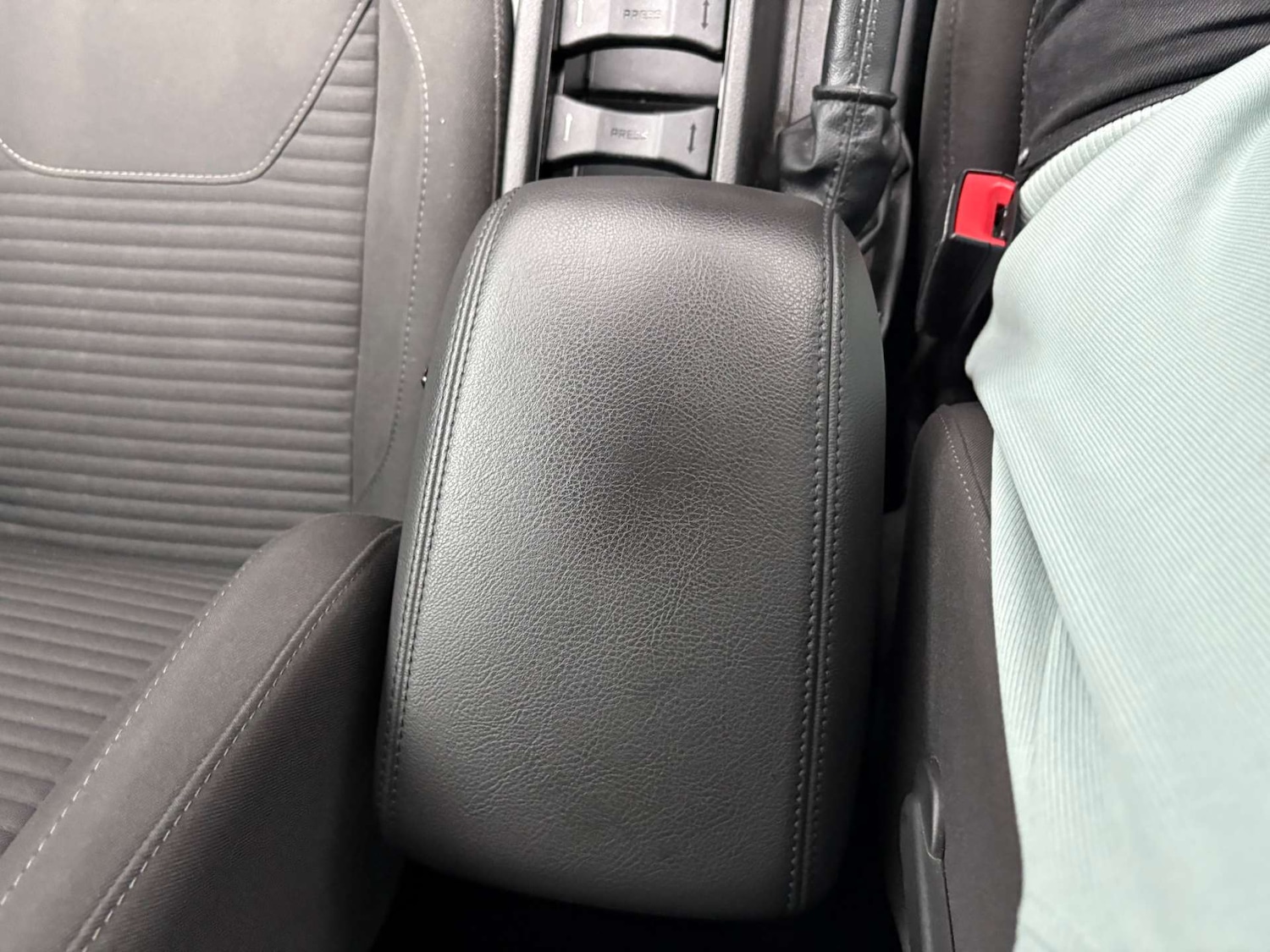 Used Ford Focus 2016 for sale - 76601651: Photo 23