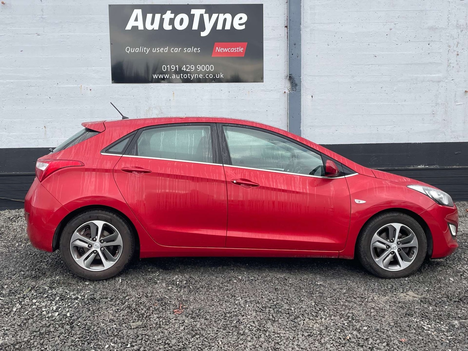 Used Hyundai i30 2015 for sale - 76748543: Photo 4