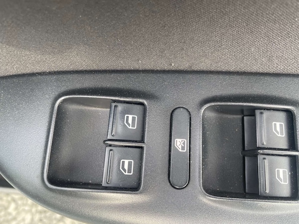 Used Skoda Octavia 2010 for sale - 75666664: Photo 14