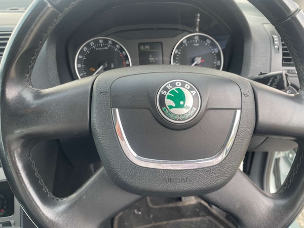 Used Skoda Octavia 2010 for sale - 75666664: Photo 17