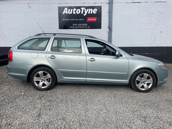 Used Skoda Octavia 2010 for sale - 75666664: Photo 4