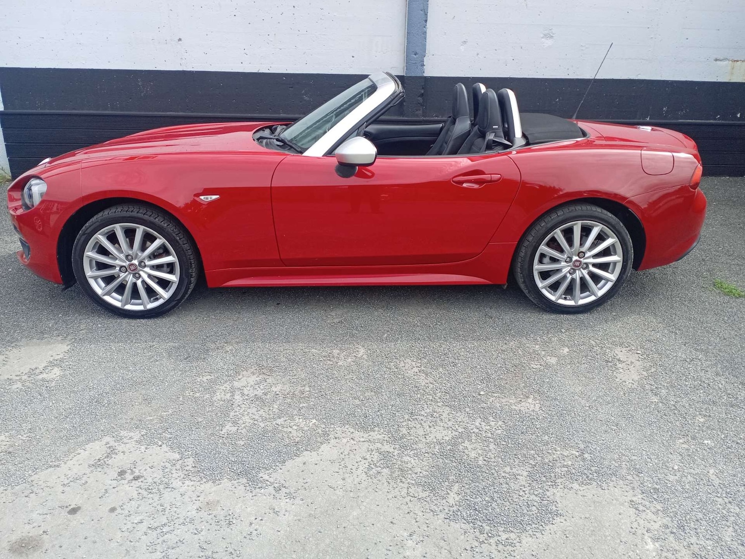 Used Fiat 124 Spider 2016 for sale - 76602131: Photo 6