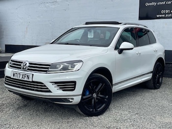 Used Volkswagen Touareg 2017 for sale - 78687991: Photo