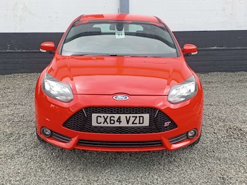 Used Ford Focus 2014 for sale - 76602210: Photo